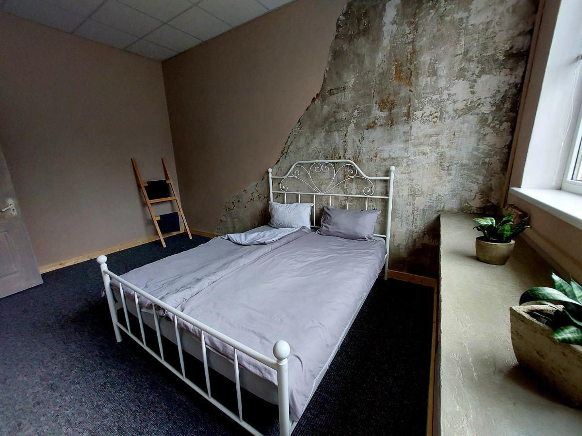 Hostelis R27 Aizpute エクステリア 写真