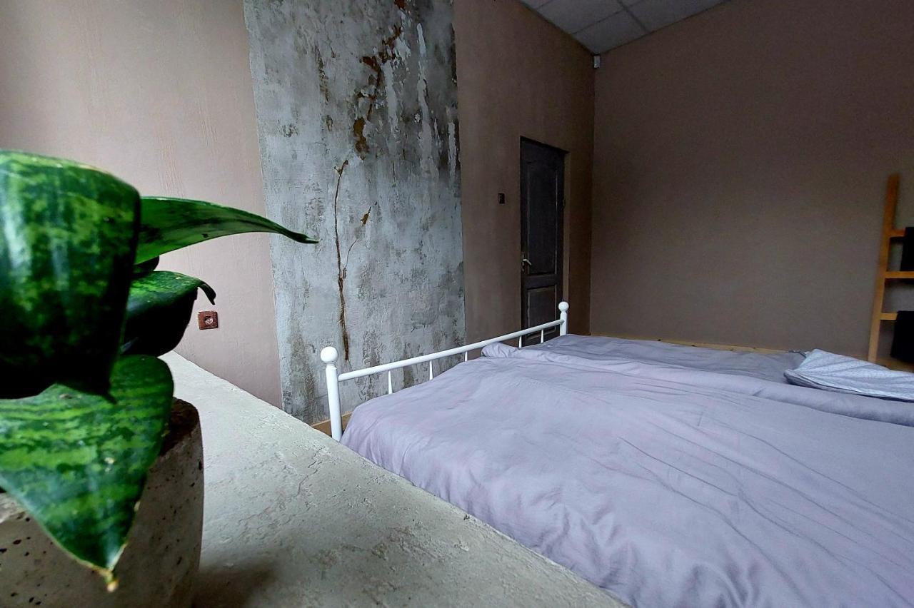 Hostelis R27 Aizpute エクステリア 写真